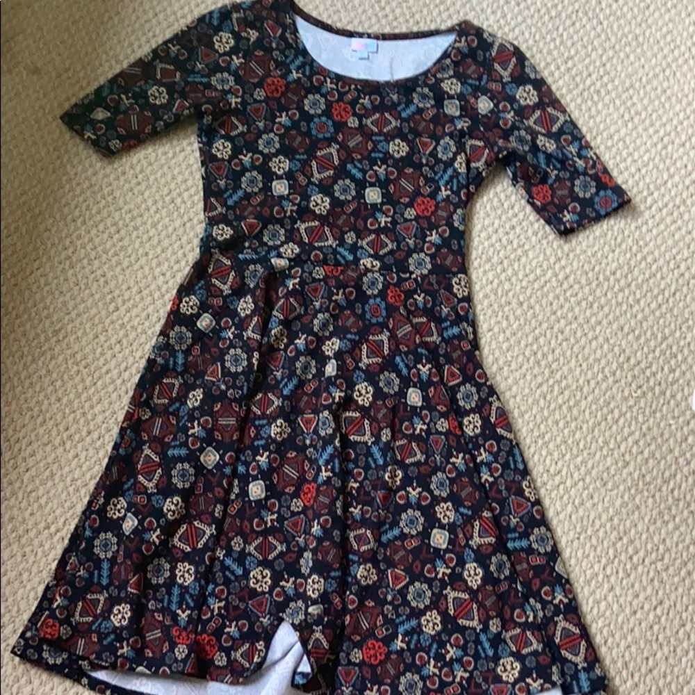 Lularoe long sleeved dress